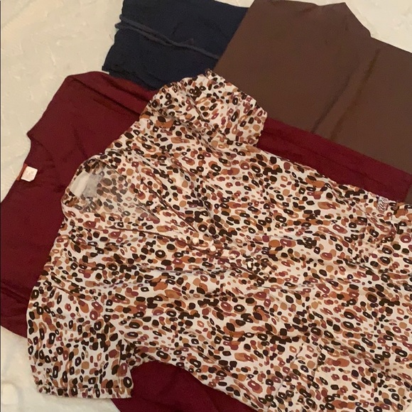 Other - Size xsmall scrub bundle